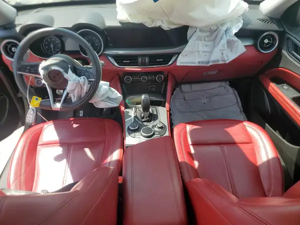 ZASPAKAN3K7C42090 2019 ALFA ROMEO STELVIO - Image 8