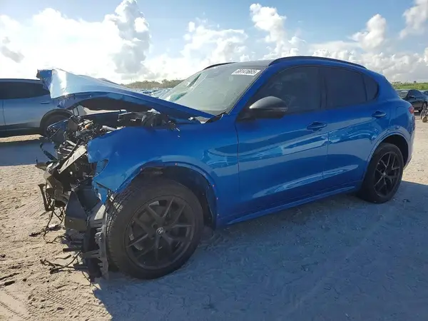 ZASPAKAN3L7C76581 2020 ALFA ROMEO STELVIO - Image 1