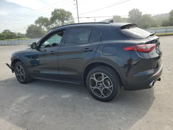 ZASPAKAN3M7D00976 2021 ALFA ROMEO STELVIO - Image 2