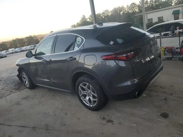 ZASPAKAN3M7D08284 2021 ALFA ROMEO STELVIO - Image 2