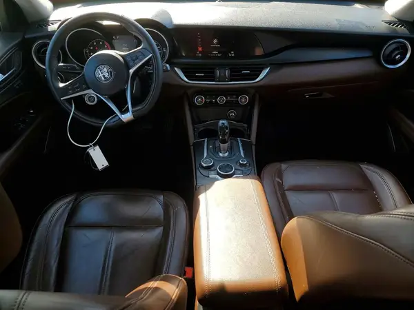 ZASPAKAN4K7C32376 2019 ALFA ROMEO STELVIO - Image 8