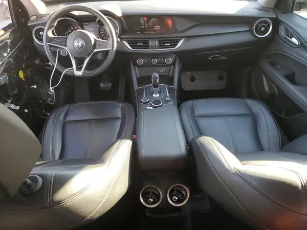 ZASPAKAN4K7C42437 2019 ALFA ROMEO STELVIO - Image 8