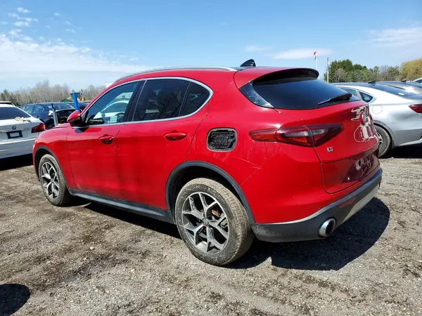 ZASPAKAN4K7C51316 2019 ALFA ROMEO STELVIO - Image 2