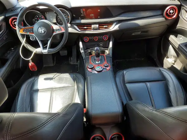 ZASPAKAN4K7C51316 2019 ALFA ROMEO STELVIO - Image 8