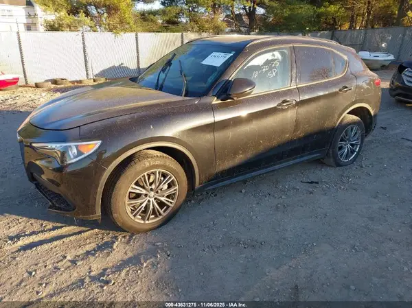ZASPAKAN4N7D27721 2022 ALFA ROMEO STELVIO - Image 2