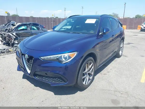 ZASPAKAN5K7C29955 2019 ALFA ROMEO STELVIO - Image 2