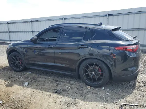 ZASPAKAN5K7C43502 2019 ALFA ROMEO STELVIO - Image 2