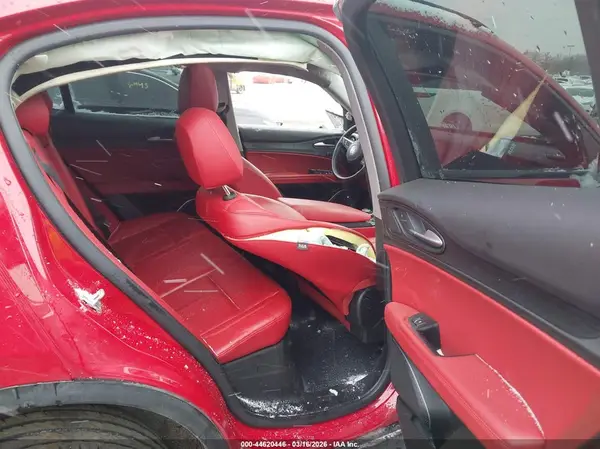 ZASPAKAN5K7C59344 2019 ALFA ROMEO STELVIO - Image 8