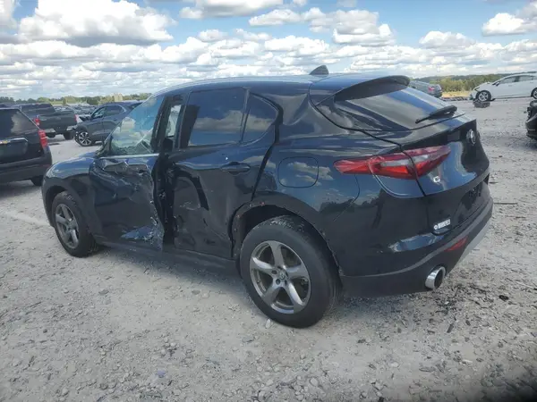 ZASPAKAN5M7C99068 2021 ALFA ROMEO STELVIO - Image 2