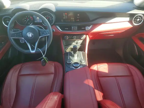 ZASPAKAN6K7C42052 2019 ALFA ROMEO STELVIO - Image 8