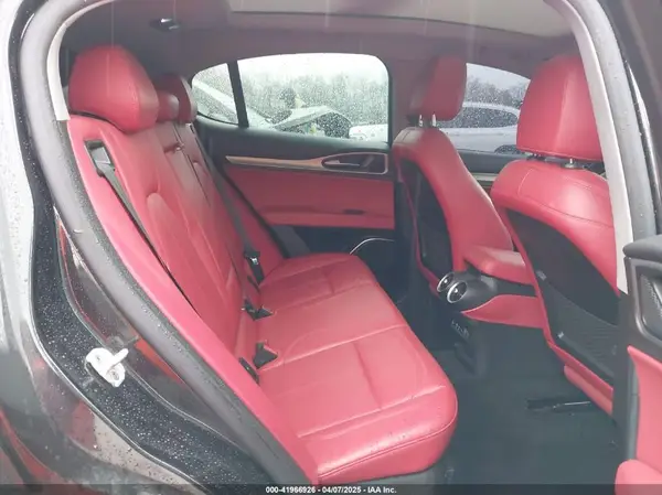 ZASPAKAN6K7C69221 2019 ALFA ROMEO STELVIO - Image 8