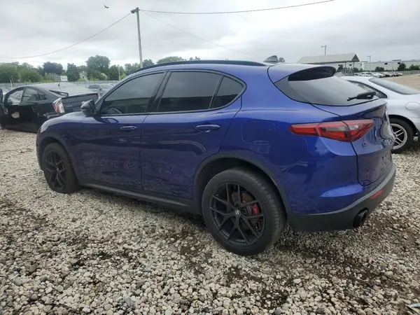 ZASPAKAN6L7C96873 2020 ALFA ROMEO STELVIO - Image 2