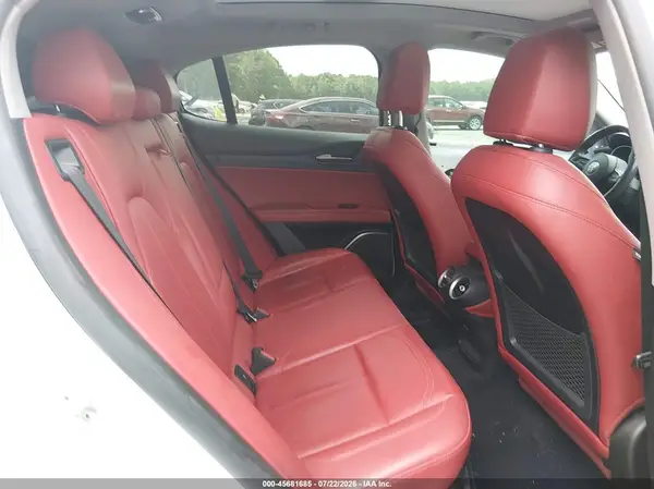 ZASPAKAN6M7D06433 2021 ALFA ROMEO STELVIO - Image 8