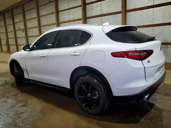 ZASPAKAN6M7D12538 2021 ALFA ROMEO STELVIO - Image 2
