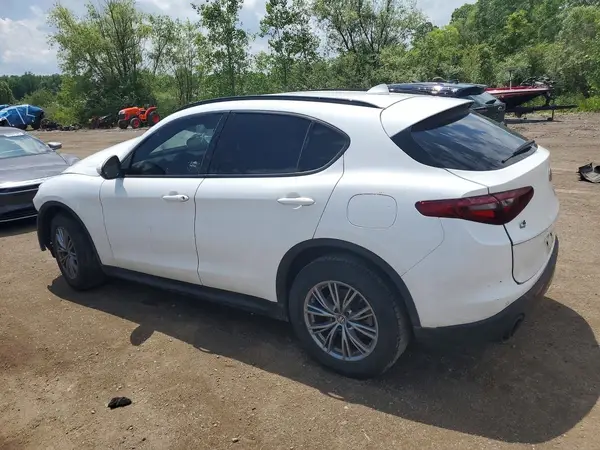 ZASPAKAN6N7D27526 2022 ALFA ROMEO STELVIO - Image 2
