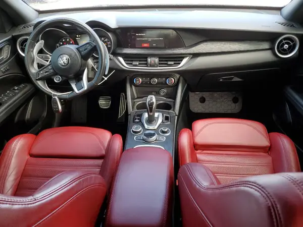 ZASPAKAN6N7D41801 2022 ALFA ROMEO STELVIO - Image 8