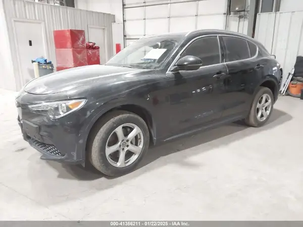 ZASPAKAN7K7C35353 2019 ALFA ROMEO STELVIO - Image 2