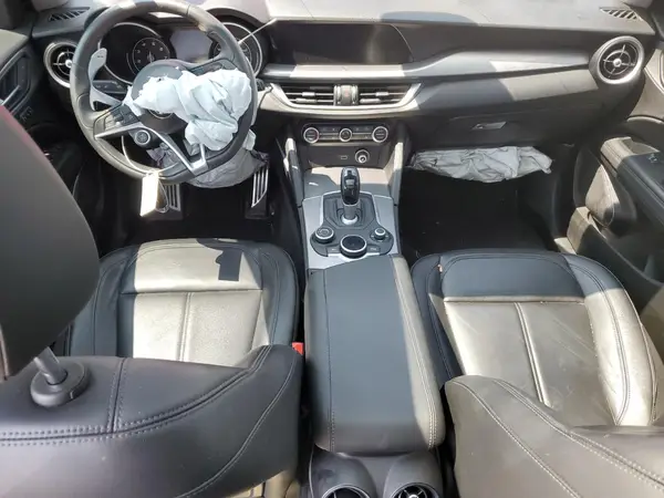 ZASPAKAN7K7C58762 2019 ALFA ROMEO STELVIO - Image 8