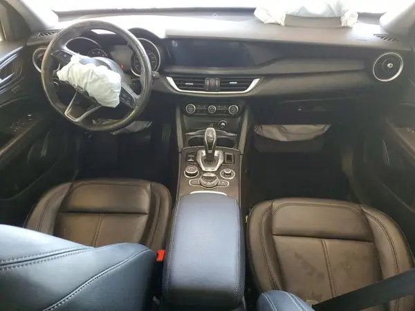 ZASPAKAN7M7D11219 2021 ALFA ROMEO STELVIO - Image 8