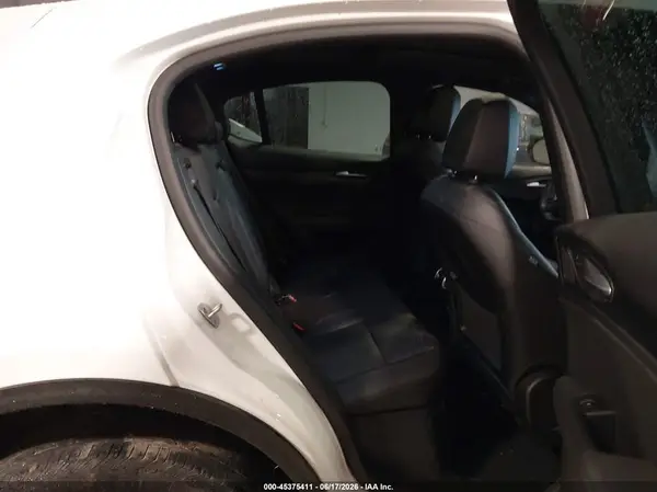 ZASPAKAN7R7D84792 2024 ALFA ROMEO STELVIO - Image 8