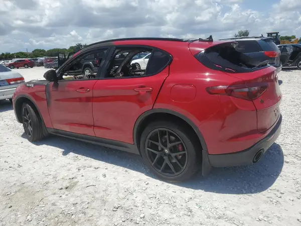 ZASPAKAN8K7C56776 2019 ALFA ROMEO STELVIO - Image 2