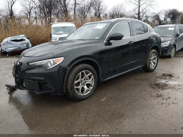 ZASPAKAN8L7C91741 2020 ALFA ROMEO STELVIO - Image 2