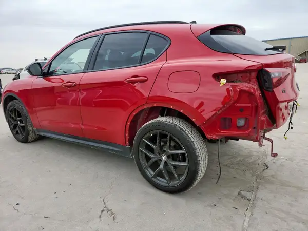 ZASPAKAN9K7C69245 2019 ALFA ROMEO STELVIO - Image 2