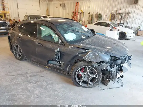 ZASPAKAN9L7C84748 2020 ALFA ROMEO STELVIO