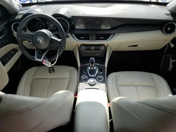 ZASPAKAN9M7D08242 2021 ALFA ROMEO STELVIO - Image 8