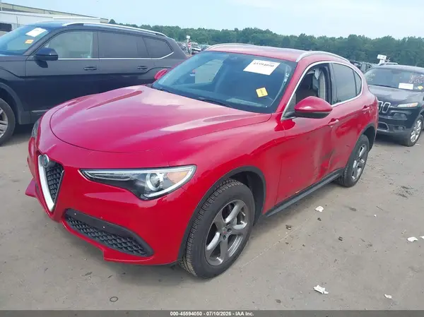 ZASPAKAN9M7D08760 2021 ALFA ROMEO STELVIO - Image 2