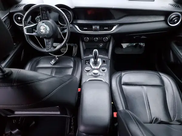 ZASPAKAN9N7D38066 2022 ALFA ROMEO STELVIO - Image 8