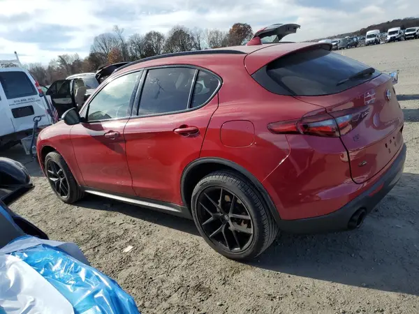 ZASPAKANXK7C31930 2019 ALFA ROMEO STELVIO - Image 2