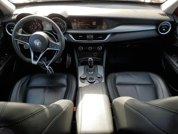 ZASPAKANXK7C31930 2019 ALFA ROMEO STELVIO - Image 8