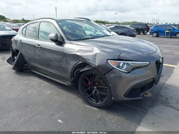 ZASPAKANXK7C71960 2019 ALFA ROMEO STELVIO