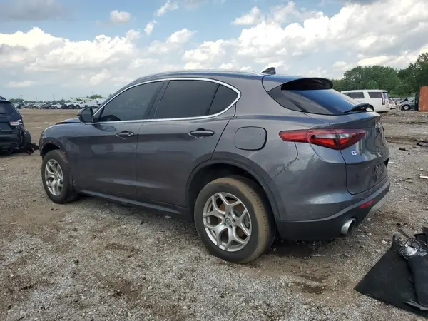 ZASPAKANXL7C85102 2020 ALFA ROMEO STELVIO - Image 2