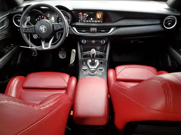 ZASPAKANXN7D28100 2022 ALFA ROMEO STELVIO - Image 8