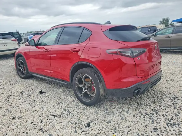ZASPAKANXS7D95498 2025 ALFA ROMEO STELVIO - Image 2