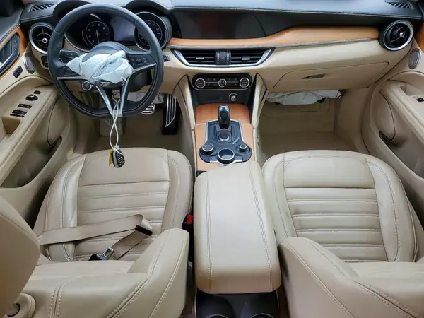 ZASPAKBN0K7C30588 2019 ALFA ROMEO STELVIO - Image 8
