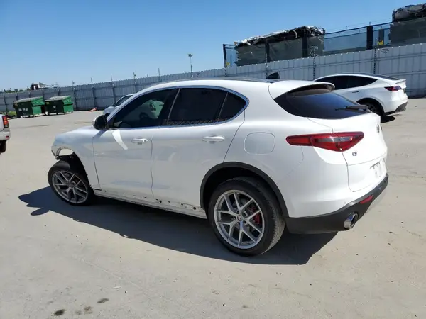 ZASPAKBN0K7C30901 2019 ALFA ROMEO STELVIO - Image 2