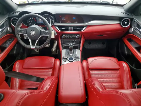 ZASPAKBN0K7C40988 2019 ALFA ROMEO STELVIO - Image 8