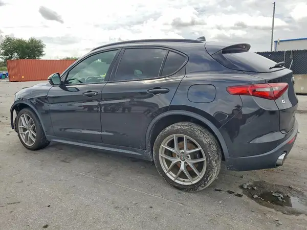 ZASPAKBN0K7C43454 2019 ALFA ROMEO STELVIO - Image 2