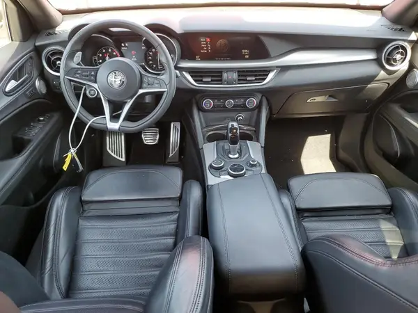 ZASPAKBN0K7C49786 2019 ALFA ROMEO STELVIO - Image 8