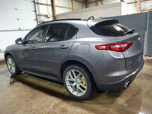 ZASPAKBN0K7C70072 2019 ALFA ROMEO STELVIO - Image 2