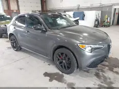 ZASPAKBN0L7C73734 2020 ALFA ROMEO STELVIO