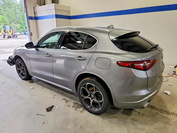 ZASPAKBN0L7C75967 2020 ALFA ROMEO STELVIO - Image 2