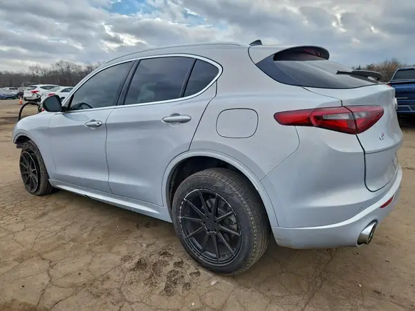 ZASPAKBN0L7C92364 2020 ALFA ROMEO STELVIO - Image 2