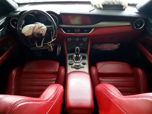 ZASPAKBN0L7C94356 2020 ALFA ROMEO STELVIO - Image 8