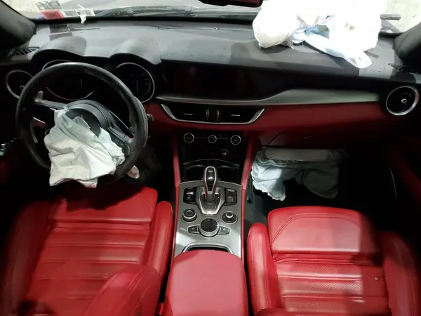 ZASPAKBN0L7C95748 2020 ALFA ROMEO STELVIO - Image 8