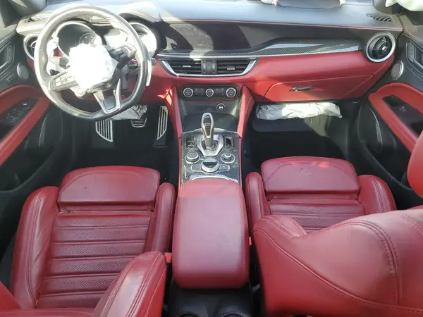 ZASPAKBN0M7D05471 2021 ALFA ROMEO STELVIO - Image 8
