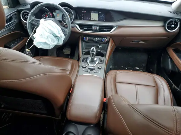 ZASPAKBN0M7D09519 2021 ALFA ROMEO STELVIO - Image 8